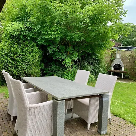 Holiday home Rekerlanden 79
