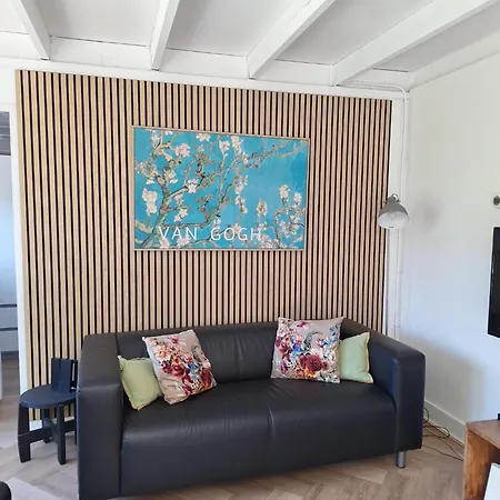 Rekerlanden 79 Holiday home *