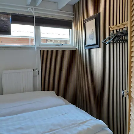 Rekerlanden 79 Warmenhuizen